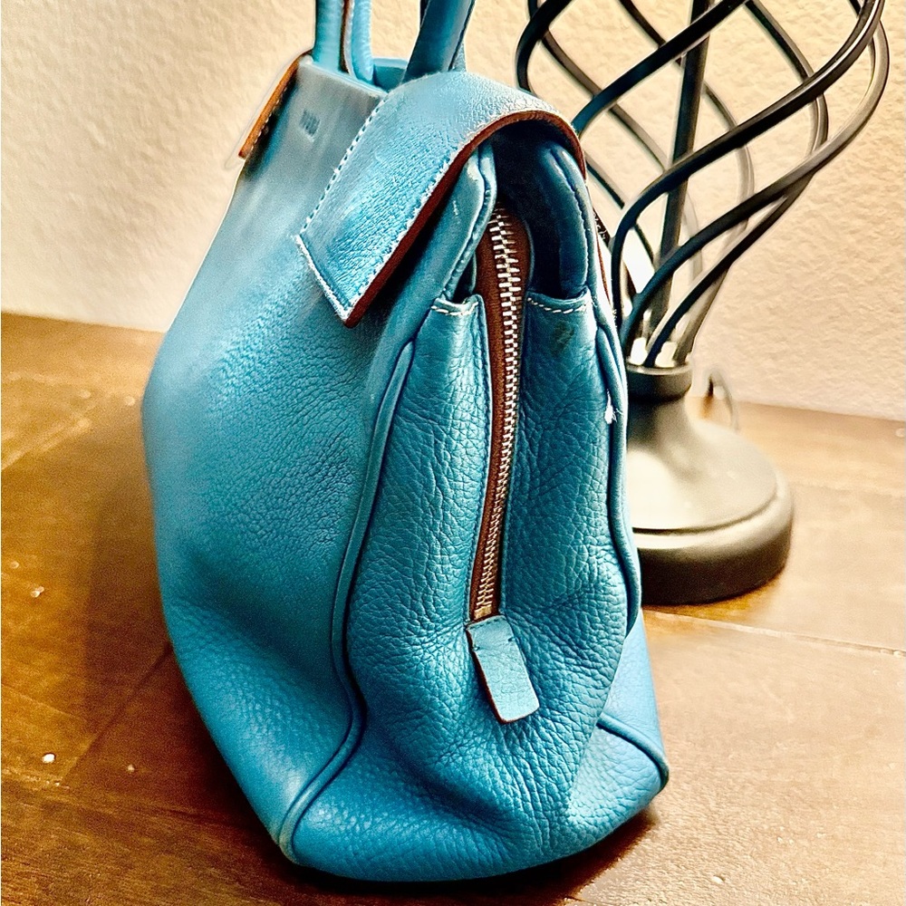 Prada Vitello Daino Triple Pocket Shopper Tote -  
Cosmic blue pebbled leather - Picture 2 of 16